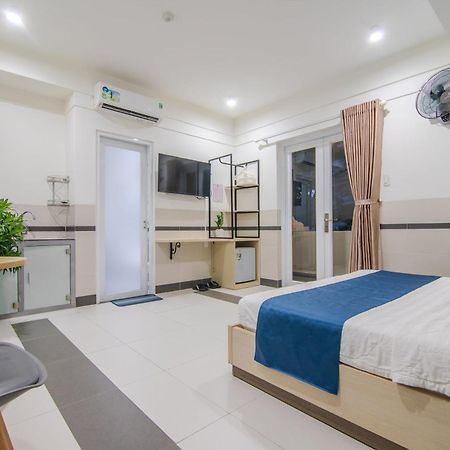 Bin Bin Hotel 5 - Near Lotte Mart D7 Ho Chi Minh Zewnętrze zdjęcie