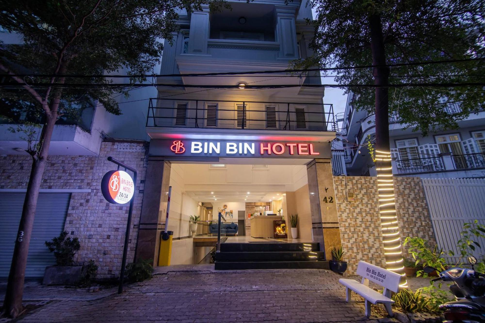 Bin Bin Hotel 5 - Near Lotte Mart D7 Ho Chi Minh Zewnętrze zdjęcie