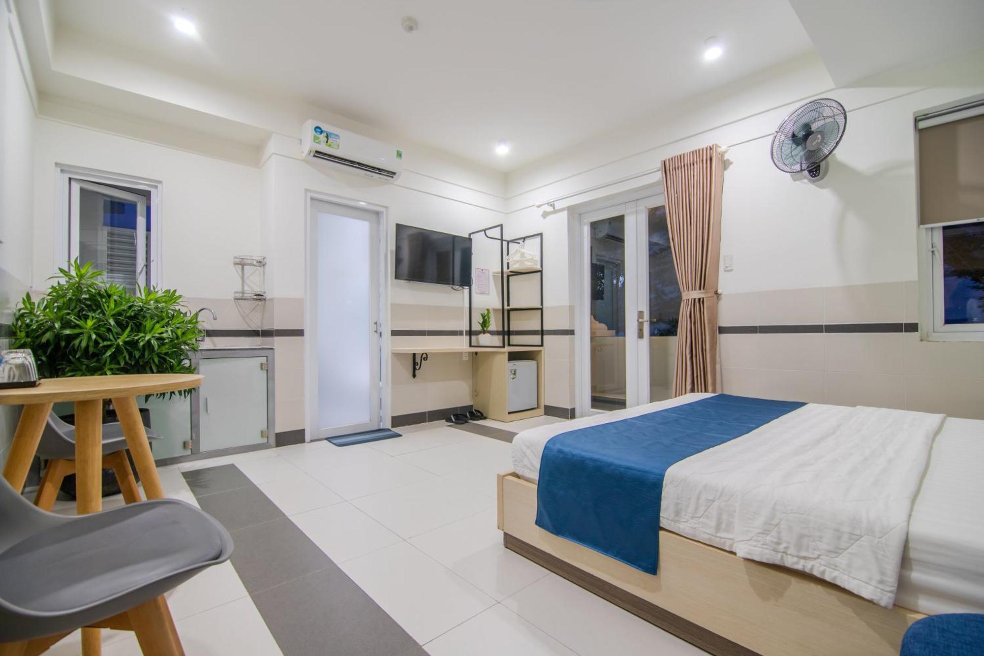 Bin Bin Hotel 5 - Near Lotte Mart D7 Ho Chi Minh Zewnętrze zdjęcie
