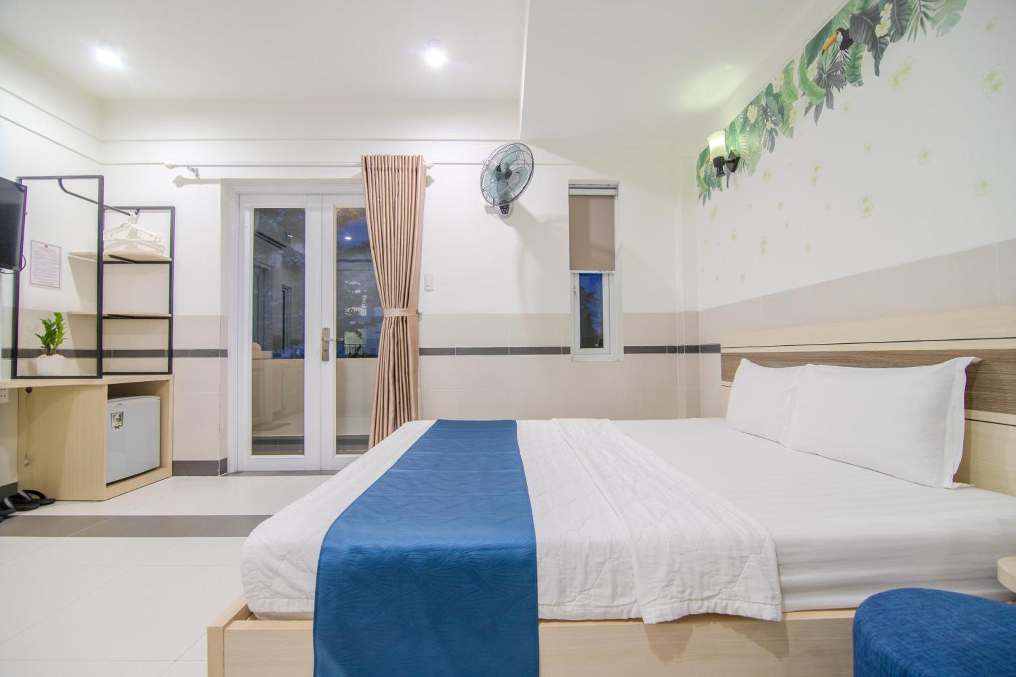 Bin Bin Hotel 5 - Near Lotte Mart D7 Ho Chi Minh Zewnętrze zdjęcie