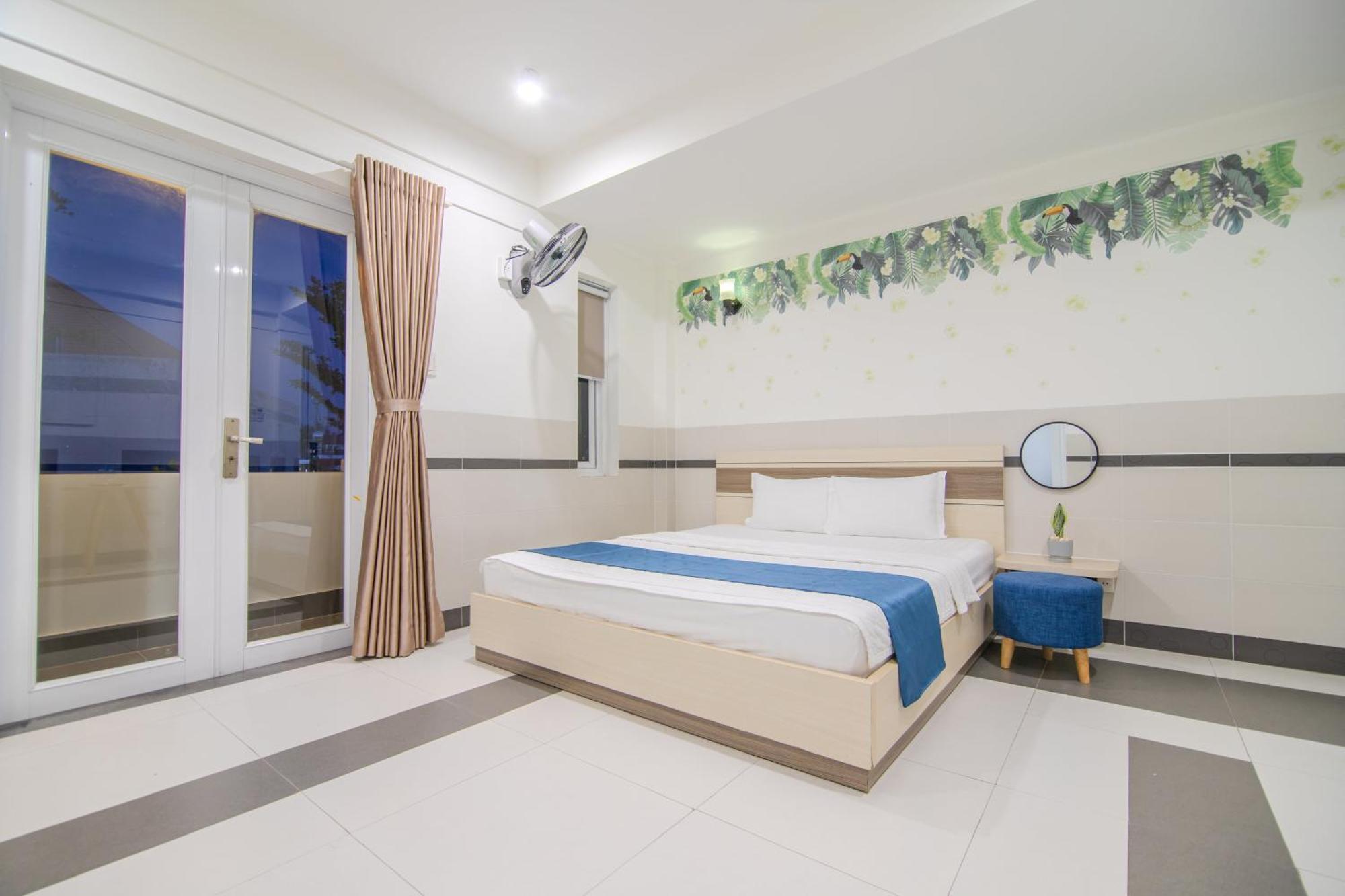Bin Bin Hotel 5 - Near Lotte Mart D7 Ho Chi Minh Zewnętrze zdjęcie