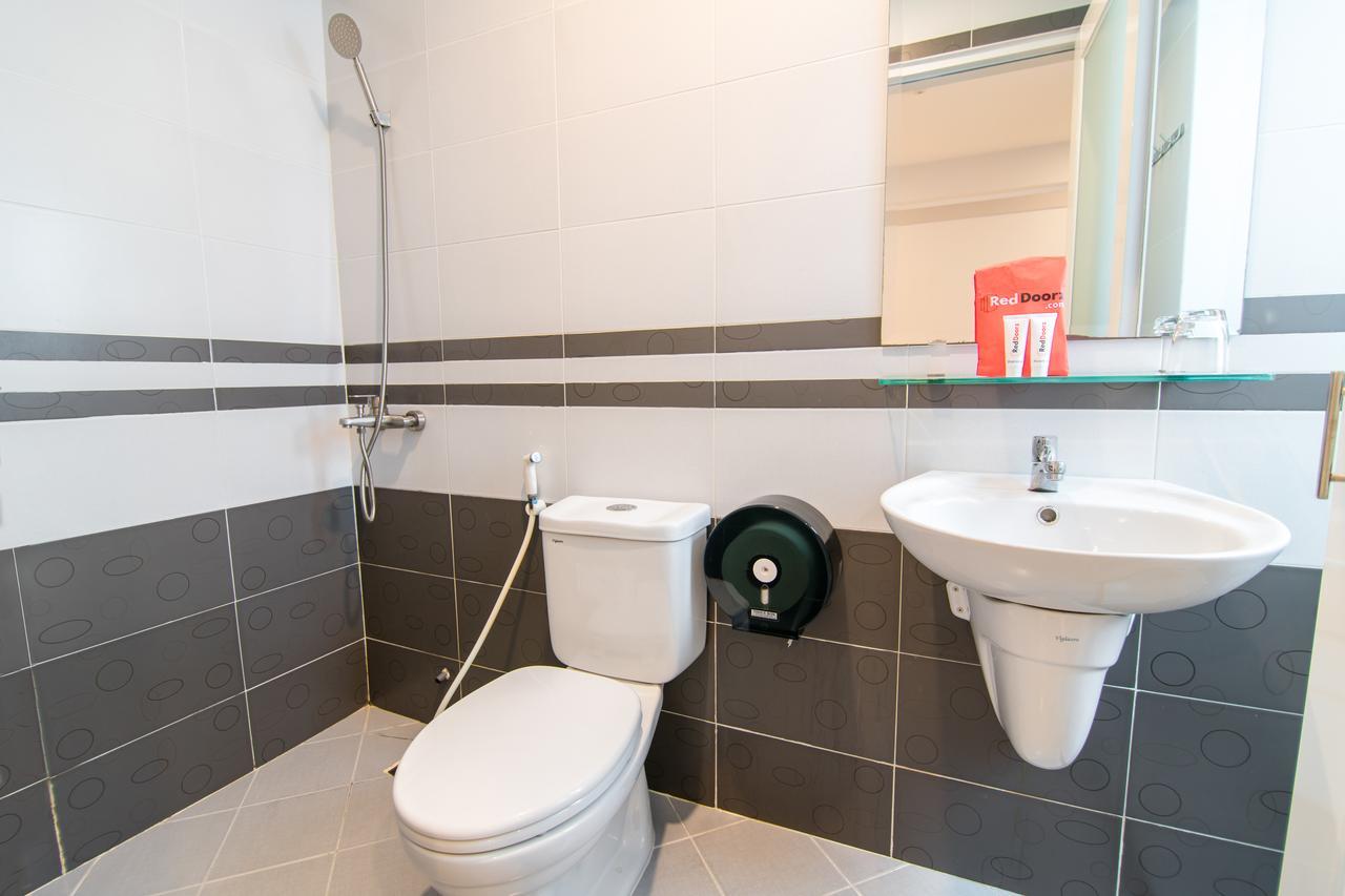Bin Bin Hotel 5 - Near Lotte Mart D7 Ho Chi Minh Zewnętrze zdjęcie